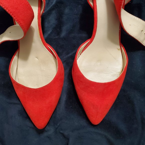 Zara Basic Red Velvet 3" Pumps with Ankle Strap In PRISTINE Condition Size 37 - Picture 1 of 7